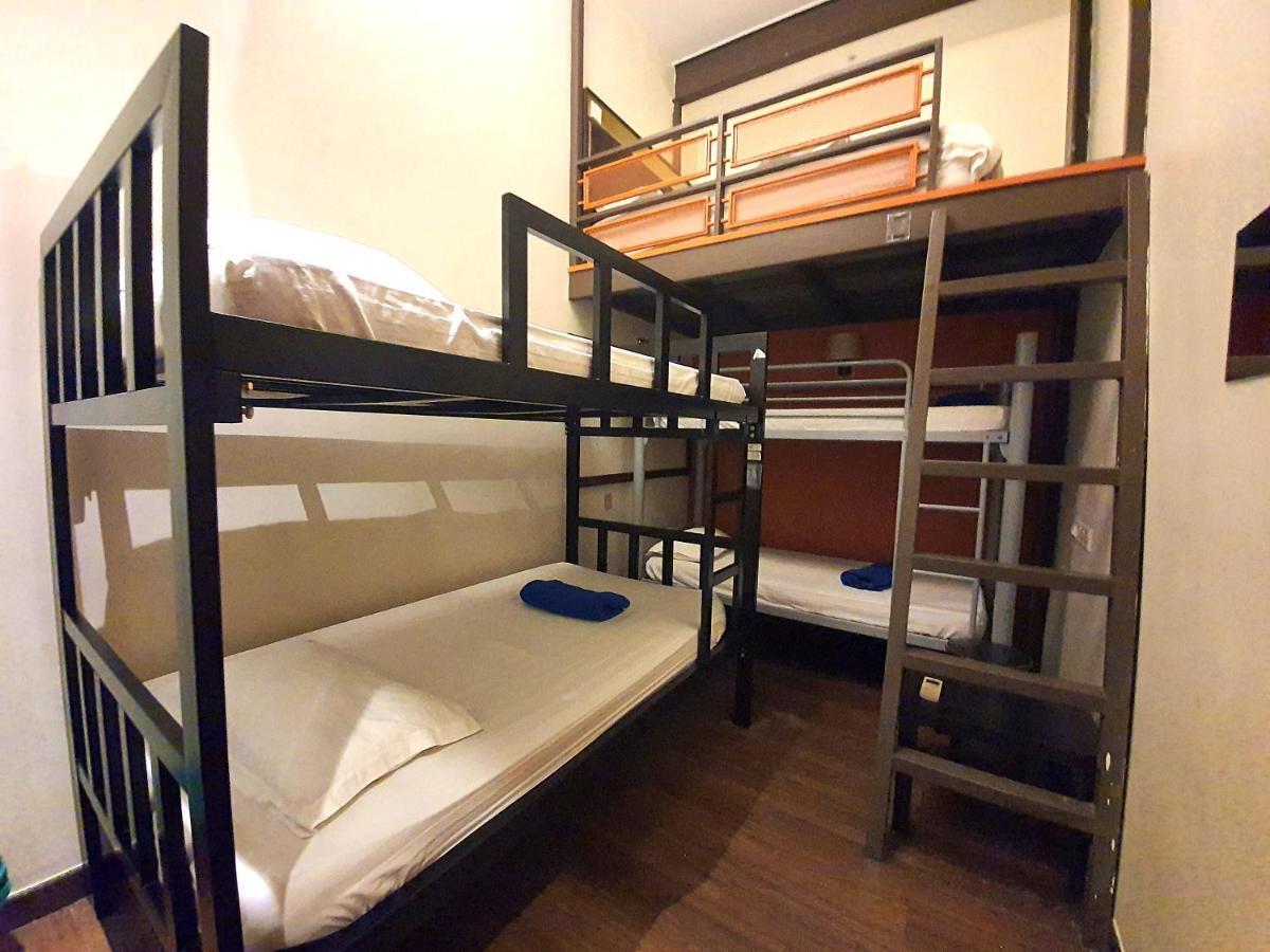 Travel Hub Highstreet Hostel Kuala Lumpur Kültér fotó